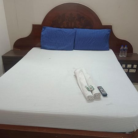Sree Balaji Hotel - Lodge 카니아쿠마리 외부 사진