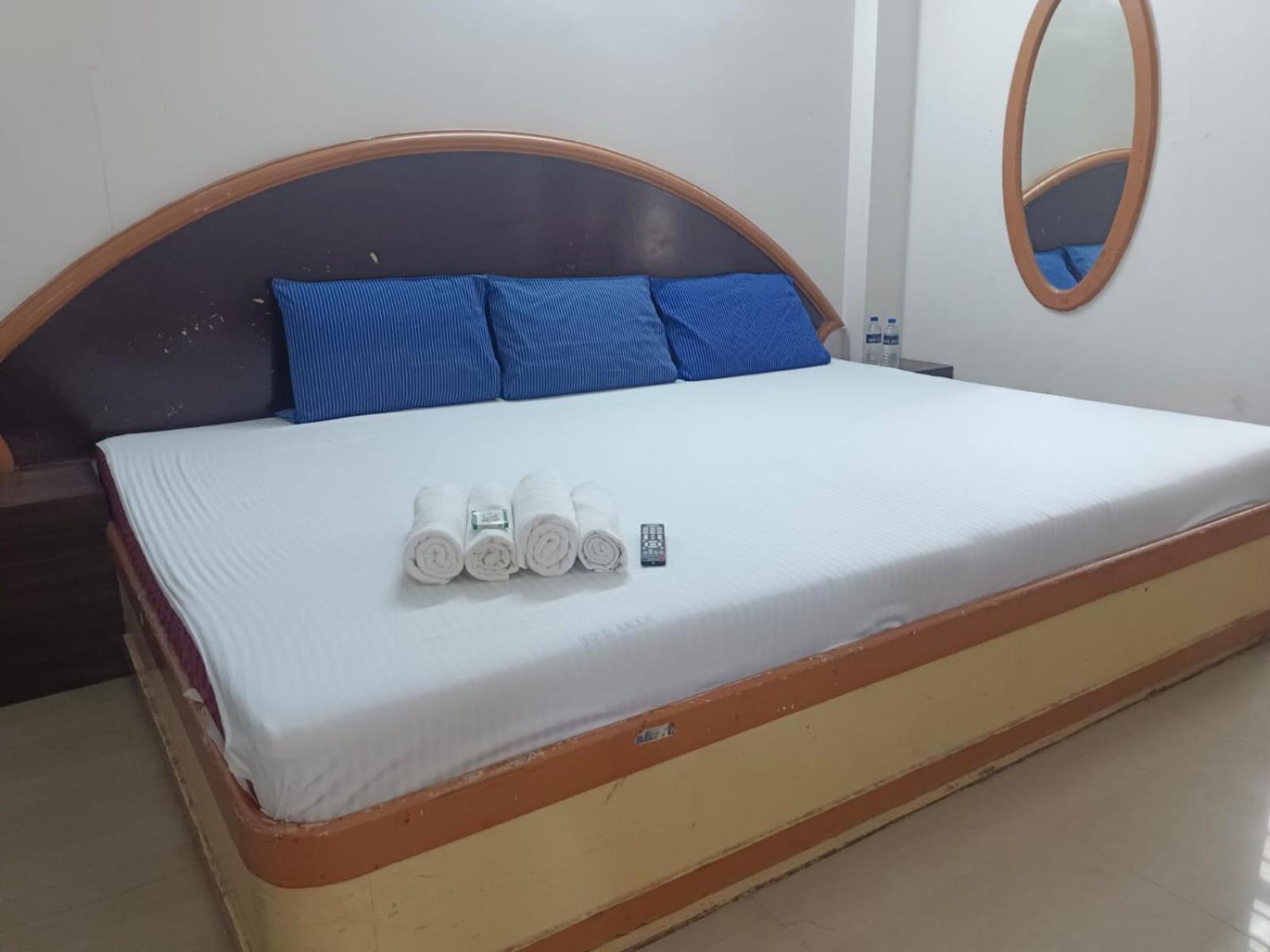Sree Balaji Hotel - Lodge 카니아쿠마리 외부 사진